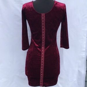 ❤️SALE ! NWT Forever 21 Burgundy Velvet Eye/Hook Back Dress